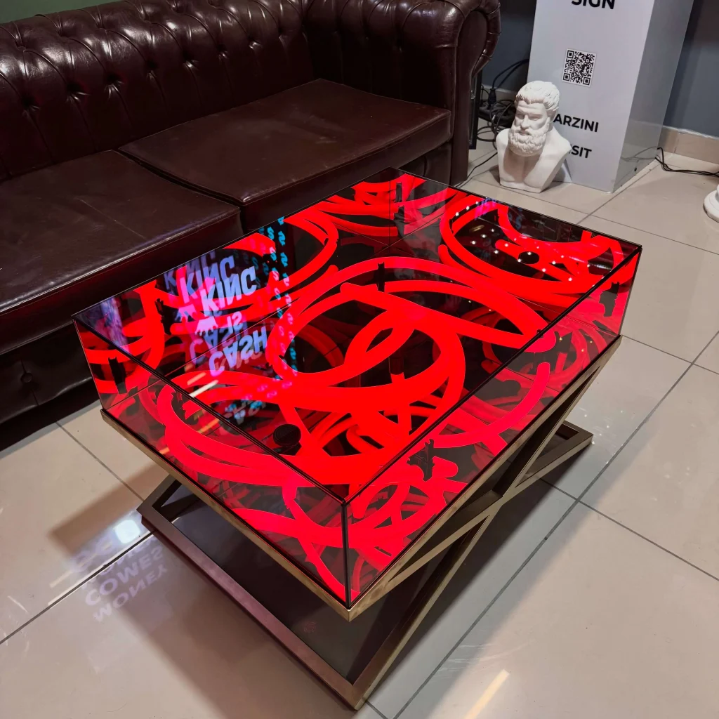 NIKS 360 CROSS TABLE